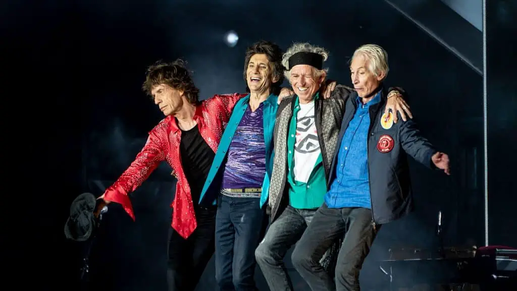 The Rolling Stones Bowing 